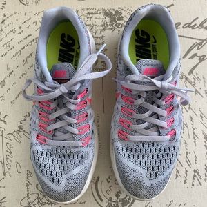 Nike Lunarlon Tennis Shoes